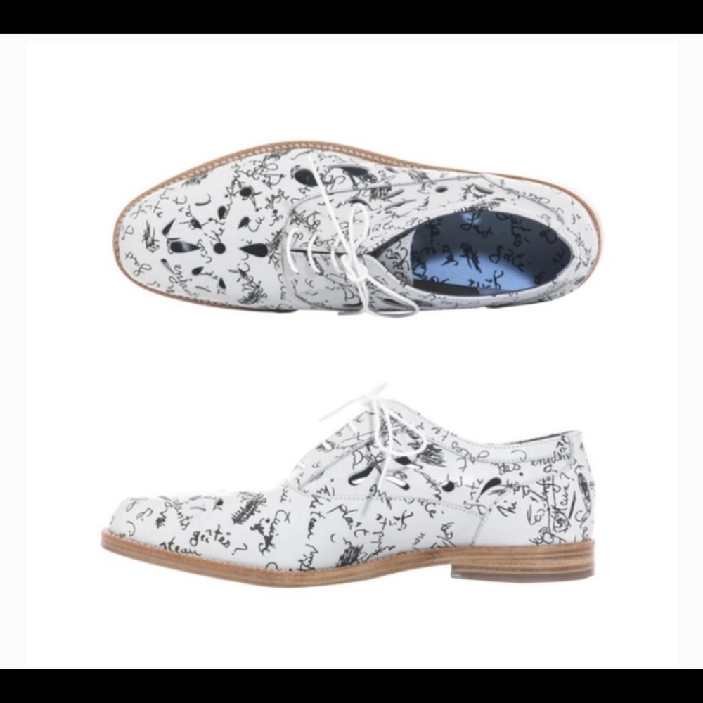 Authentic Julien David Oxford shoes in white with black scribble size 40